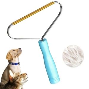 Fluff Off! Pet Hair Remover Ergonomic Handle Design for dogs and cat